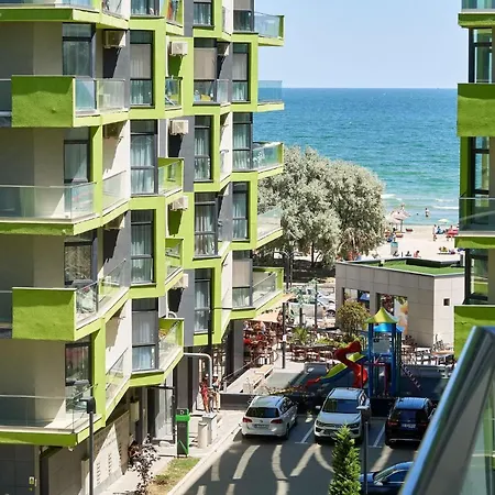 Appartamento Sunlight N Pool Alezzi Beach Năvodari